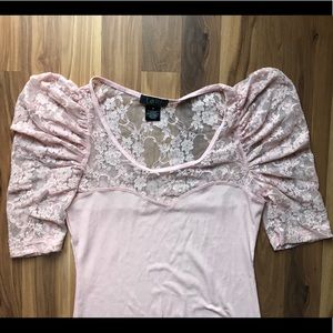 Light pink stretchy with lace dress. Women medium